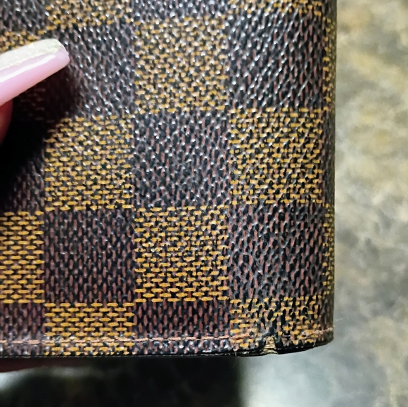 Authentic Louis Vuitton Brown Portefeuille Viennois Damier Ebène Wallet 🤎 - Picture 13 of 13